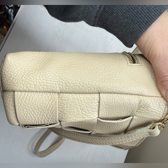 Anna Paola Leather Basketweave Zip Top Brit Shoulder Bag Made in Italy - Picture 7 of 16